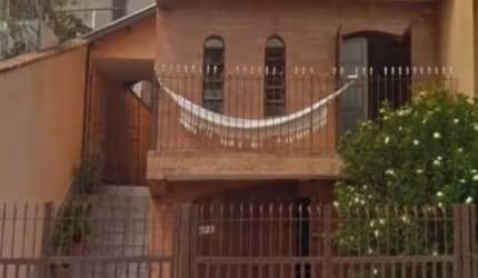 Excelente sobrado 3dorm, suíte, 3 vagas no Monte Castelo.