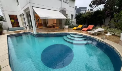 Casa com 4 quartos à venda na Rua dos Botos, 66, Jurerê Internacional, Florianópolis por R$ 5.800.000