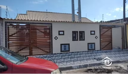 CASA GEMINADA A VENDA C/ ACABAMENTO EXCELENTE NO SION