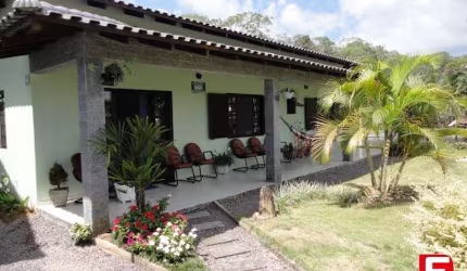 Casa com 2 quartos à venda na Rua 1300, 1259, Jardim Verdes Mares, Itapoá por R$ 960.000