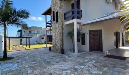 Casa com 5 quartos à venda na Rua: Mariani Kummrow (1530), 385, Centro, Itapoá por R$ 2.200.000