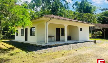 Chácara / sítio com 4 quartos à venda na estrada geral da serrinha km 15, sn, Bom Futuro, Garuva, 85 m2 por R$ 1.400.000