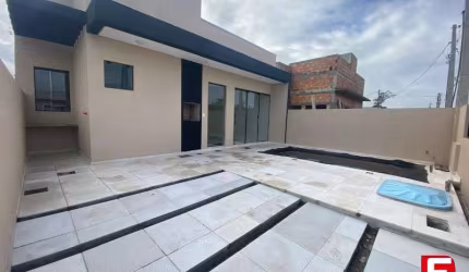 Casa com 3 quartos à venda na rua outro preto, 296, Centro, Itapoá por R$ 490.000