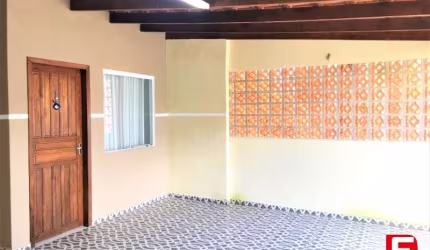 Casa com 2 quartos à venda na Rua Cavalo Marinho, 912, Jardim Verdes Mares, Itapoá por R$ 290.000