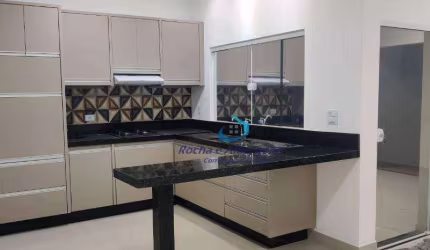 Ótima Casa Condomínio Morada das Flores 2 quartos sendo 1 suíte salas para 3 ambientes Cozinha Planejada Churrasqueira 2 vagas Oportunidade