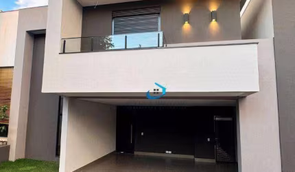 Casa Sobrado com Piscina no Condominio Bella Vitta, Londrina, PR.