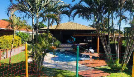 Linda Chácara com Casa de Alto Padrão Condomínio Porto das Águas em Porecatu 3 quartos sendo 1 suíte piscina gourmet mobiliada 5 vagas cobertas +15