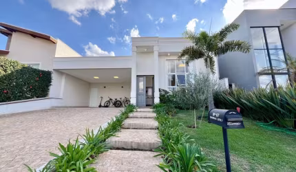 Oportunidade !!!!!!!! Casa à Venda no Condomínio Maria Dulce com 03 suítes sendo 02 com closet - Indaiatuba - Sp.