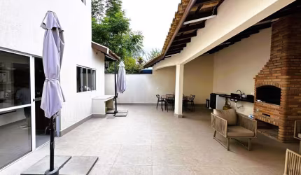 Casa com 3 dormitórios, 149 m² - venda por R$ 980.000,00 ou aluguel por R$ 6.300,02 - Condomínio Nadege - Indaiatuba/SP