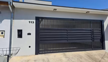 Casa com 3 dormitórios à venda, 127 m² por R$ 698.000,00 - Jardim Veneza - Indaiatuba/SP