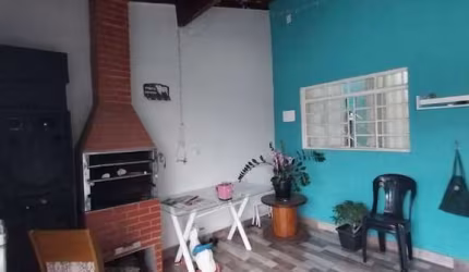 Casa com 3 dorm, 1 suite, 2 vagas cobertas