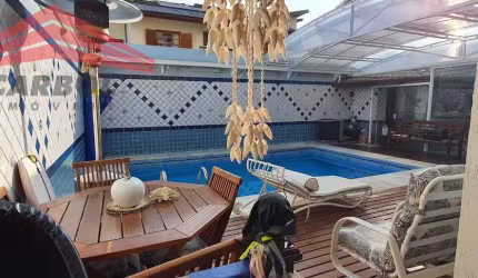 Casa de Condomínio com 3 Quartos à venda, 243m² - Jardim Samambaia Jundiaí
