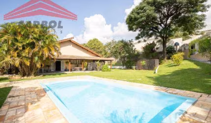 MORADA MEDITERRÂNEA - 4 DORMS. (2 SUÍTES) - AT 2.500m² - AC 600m²