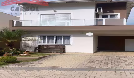 VILLÁGGIO DI SAN FRANCESCO - 3 DORMS. - 3 VAGAS - AT 160m² - AC 138m²