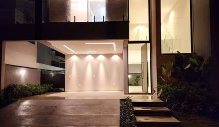 RESERVA ERMIDA - 3 SUÍTES - 4 VAGAS - AC 258m² - PISCINA - NOVÍSSIMA