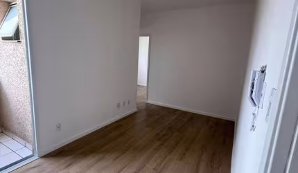 EDIFÍCIO BURITI - 2 DORMS. - 1 VAGA - AU 45m² - SACADA