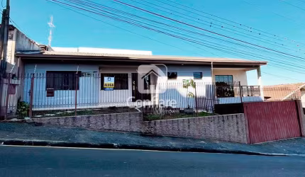 Casa no centro com 3 quartos