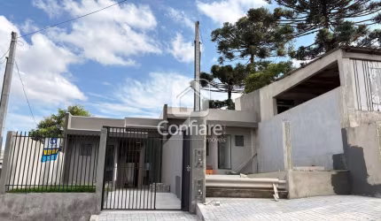 Casa com edícula e churrasqueira
