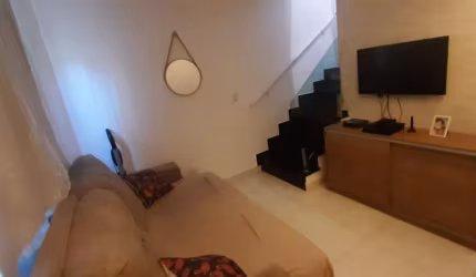 Excelente Casa de Condomínio na Aviação em Praia Grande.