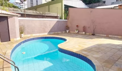 Maravilhosa casa no josé menino em Santos