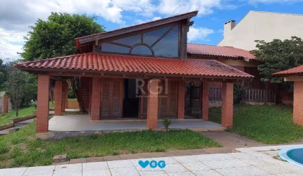 Casa no bairro Espirito Santo - 3 dormitórios