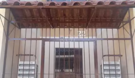 Apartamento um dormitório, Bairro Rubem Berta, uma vaga de garagem.