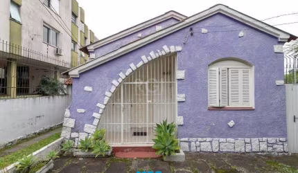 Casa para Venda - 0.01m², 5 dormitórios, 10 vagas - Petrópolis
