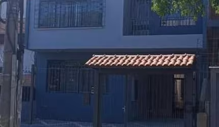 Sobrado para Venda - 400m², 6 dormitórios, sendo 1 suites, 3 vagas - Santana