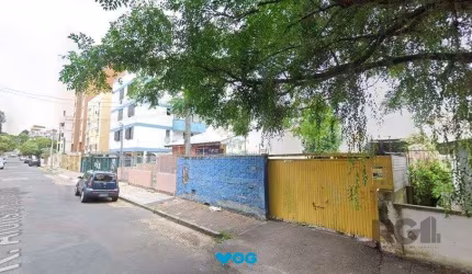 Terreno no Bairro jardim Botanico em Porto Alegre  próximo ao Bourbom Ipiranga