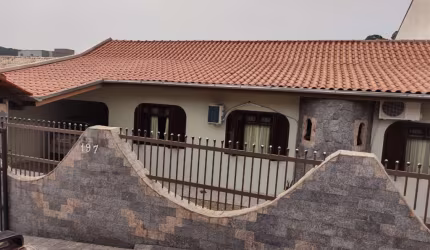 Casa com 3 quartos à venda no Fortaleza, Blumenau , 178 m2 por R$ 950.000