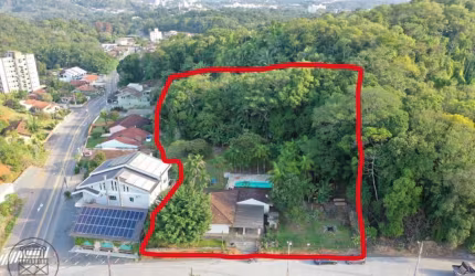 Terreno comercial à venda no Badenfurt, Blumenau  por R$ 2.200.000