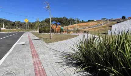 Terreno comercial à venda no Estrada das Areias, Indaial  por R$ 239.900