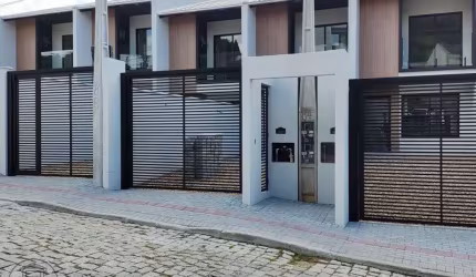 Casa com 3 quartos à venda no Velha, Blumenau , 150 m2 por R$ 770.000