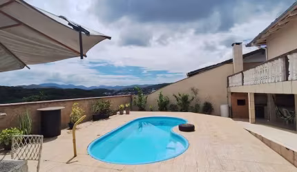 Casa com 3 quartos à venda no Fortaleza, Blumenau , 184 m2 por R$ 750.000