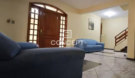 Casa com 3 quartos para alugar na Doze, 2, Coophamil, Cuiabá por R$ 5.000
