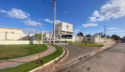Casa em condomínio fechado com 2 quartos para alugar na Rodovia Palmiro Paes de Barros, 470, Jardim Mossoró, Cuiabá por R$ 1.600