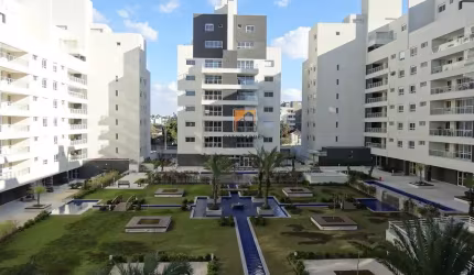 Apartamento de 158 m² com 4 Quartos, 3 Suítes e 3 Vagas à Venda no bairro Água Verde