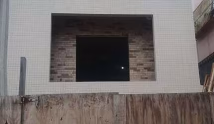 Casa em Santos bairro Boqueirão