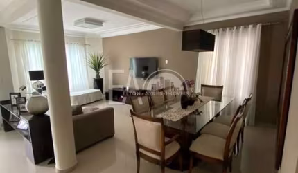 Casa com 5 quartos, Embaré, Santos - R$ 1.8 mi, Cod: 4943