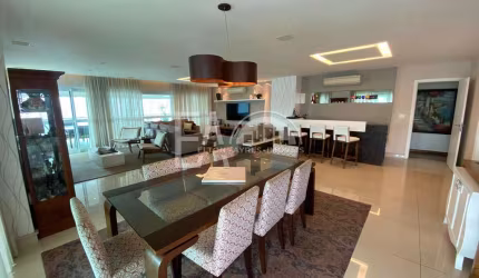 Apartamento com 4 quartos, Gonzaga, Santos - R$ 6.8 mi, Cod: 5172