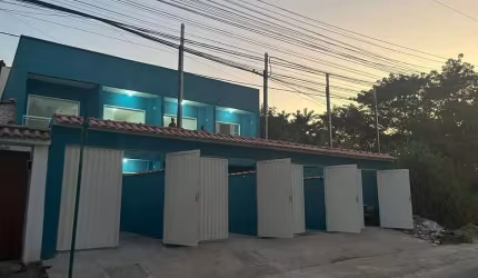 Casa Duplex para Venda em Queimados, Vila Camarim, 2 dormitórios, 2 suítes, 2 banheiros, 2 vagas