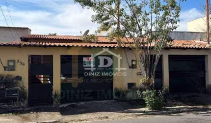 Casa com 2 quartos, Cidade Alegria - Resende