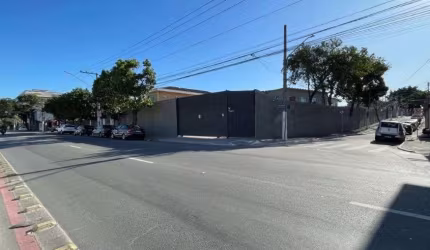 Prédio para alugar na Avenida Engenheiro Caetano Álvares, 533, Limão, São Paulo por R$ 32.000