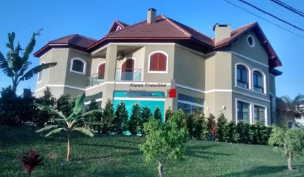 Casa em condomínio fechado com 3 quartos para alugar na Alameda Xarais, 281, Residencial Morada dos Lagos, Barueri, 560 m2 por R$ 16.000