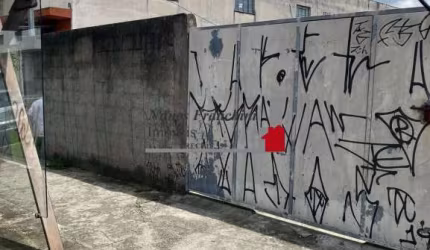 Terreno à venda na Avenida Antônio Munhoz Bonilha, 1037, Limão, São Paulo por R$ 800.000