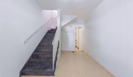VILA FRANCOS/SP - SOBRADO 4 DORMITÓRIOS, 1 SUÍTE, 2 VAGAS DE GARAGEM - R$ 440.000,00