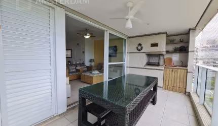 Apartamento com vista mar à venda na Riviera Módulo 8