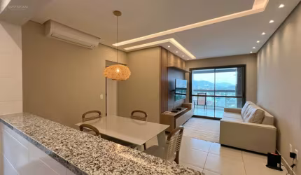 TULUM NOVO, DECORADO, CLIMATIZADO PRONTO PRA MORAR ANDAR ALTO VISTA AO MAR.
