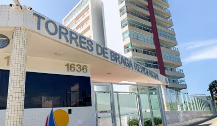 Apartamentos no Centro de Bertioga - Com Varanda Gourmet
