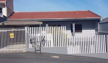 Casa com 5 quartos à venda na Rua Bico-de-lacre, Capela Velha, Araucária por R$ 780.000